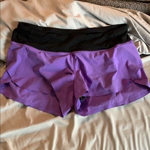 READ! Lululemon speed shorts. Size 4